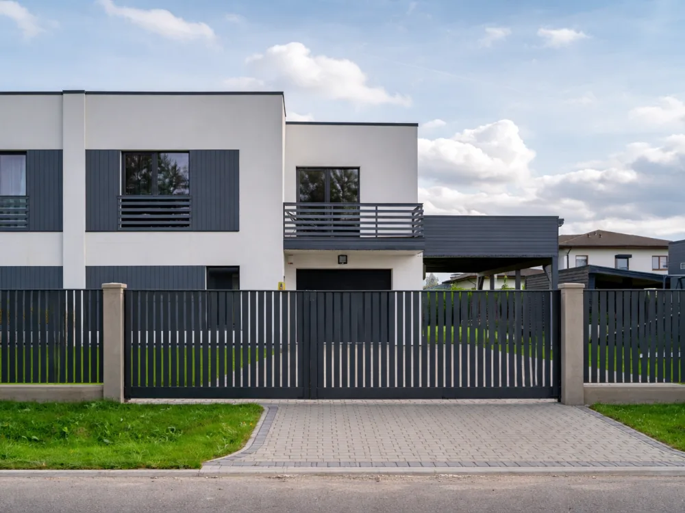 Modern sliding driveway gate for residential property